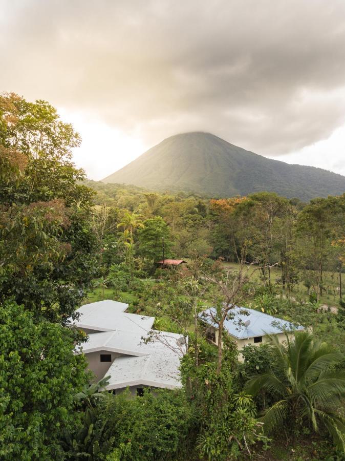Yellow Tree Suites La Fortuna Eksteriør billede